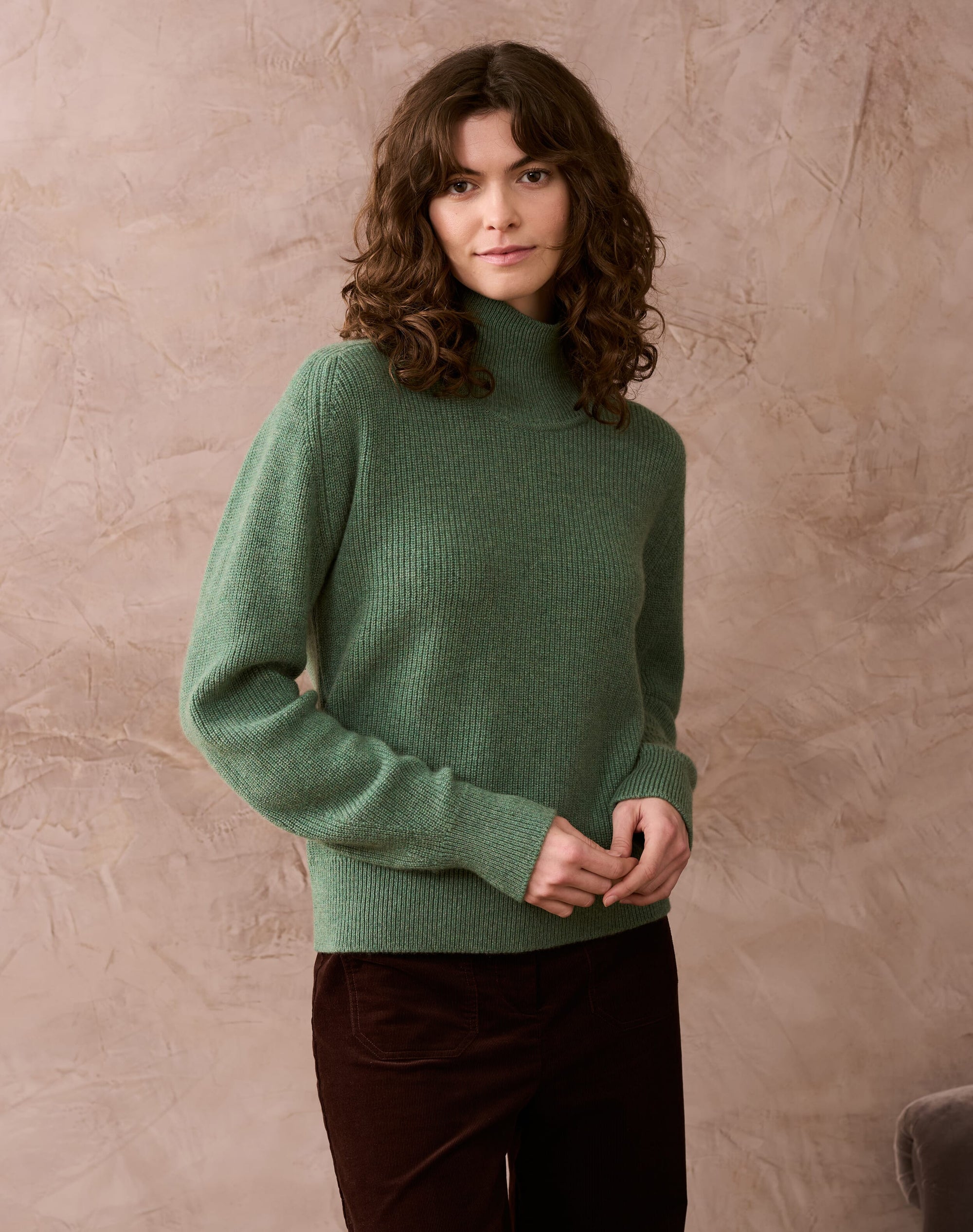 Cashmere Ribbed Week End Polo Neck