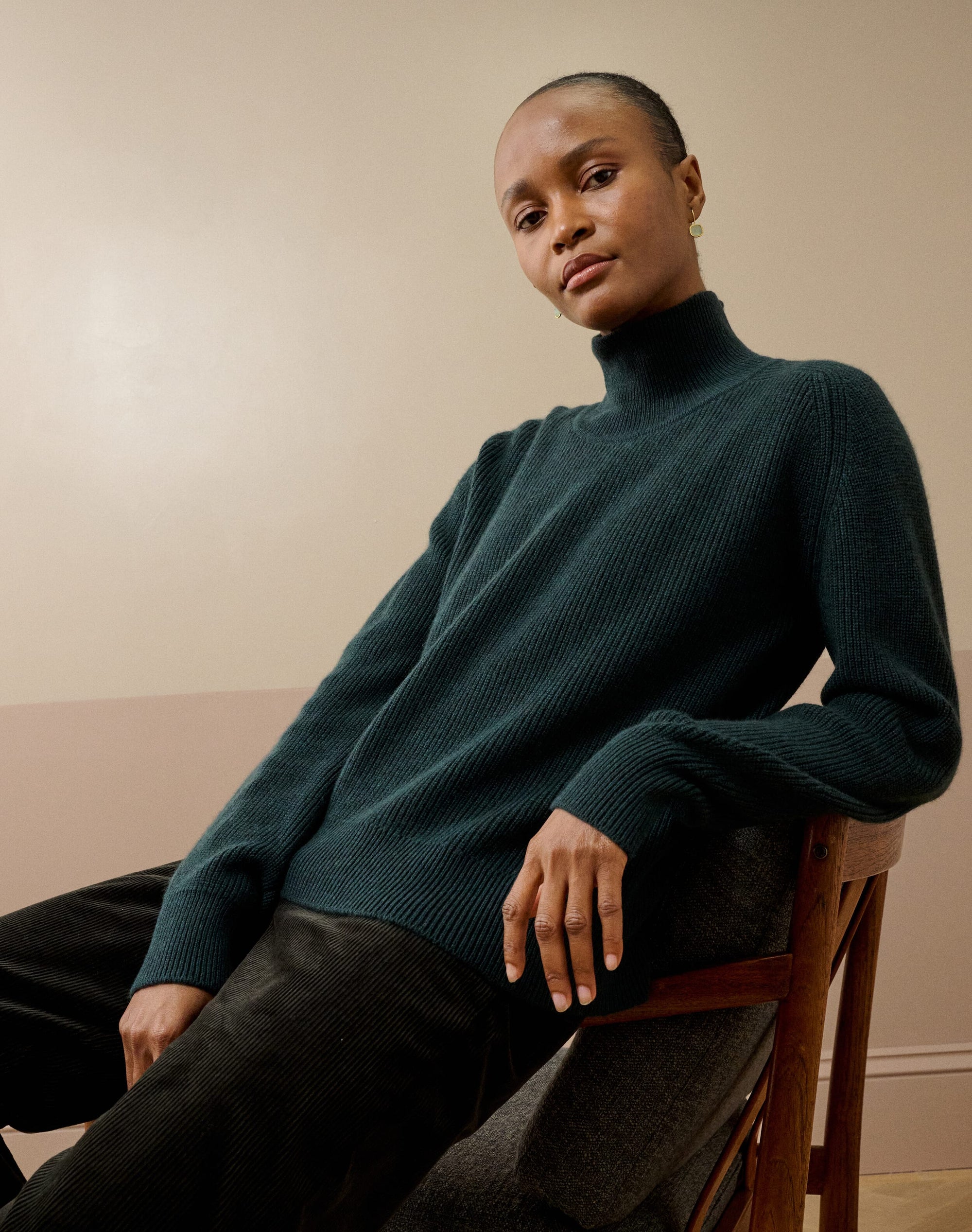 Cashmere Ribbed Week End Polo Neck