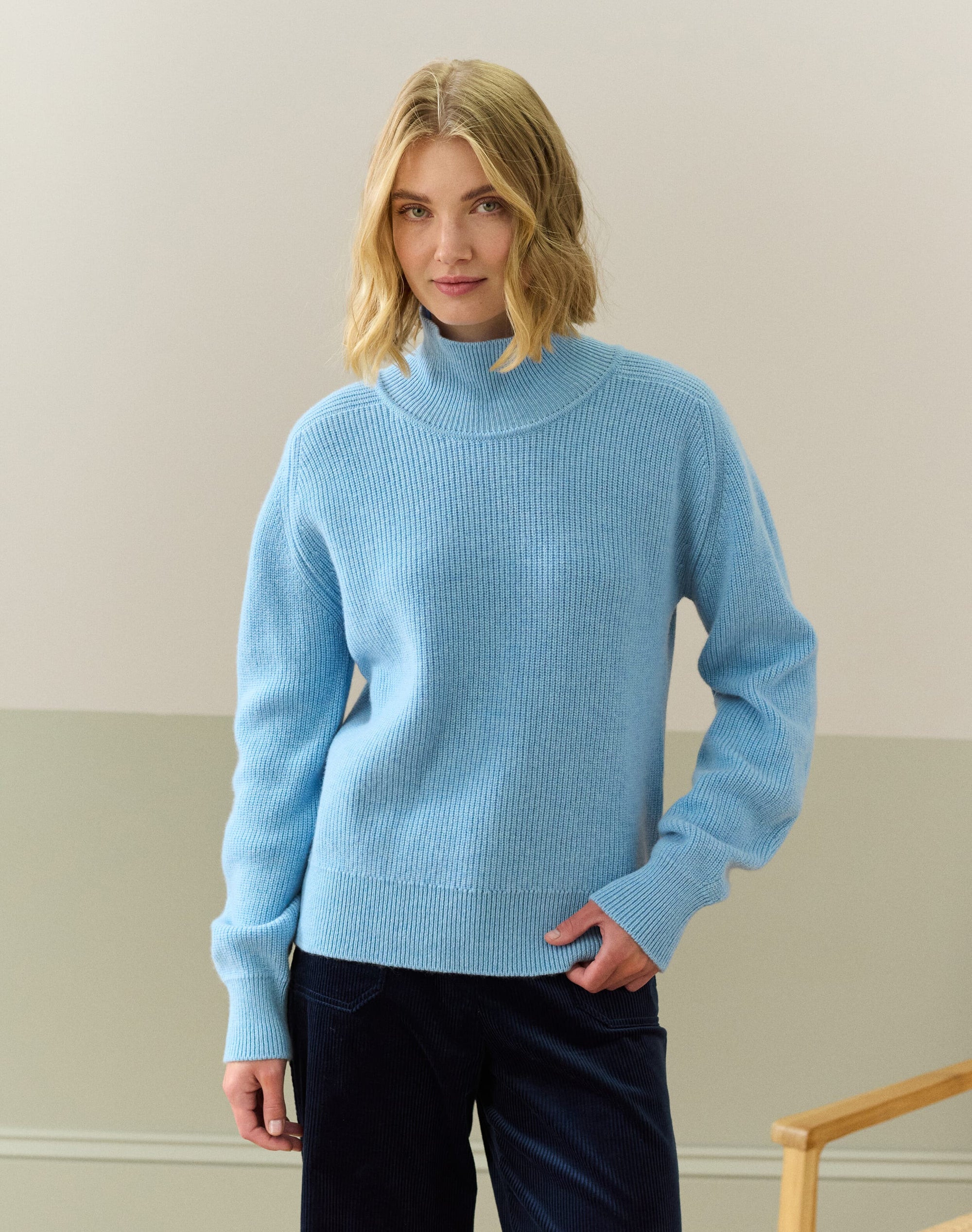 Cashmere Ribbed Week End Polo Neck
