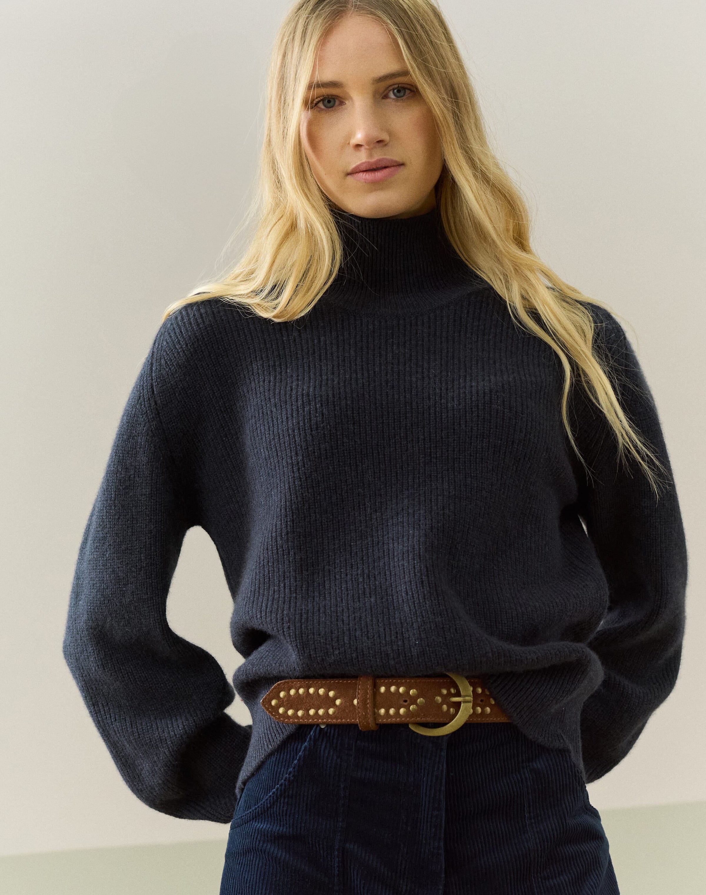 Cashmere Ribbed Week End Polo Neck