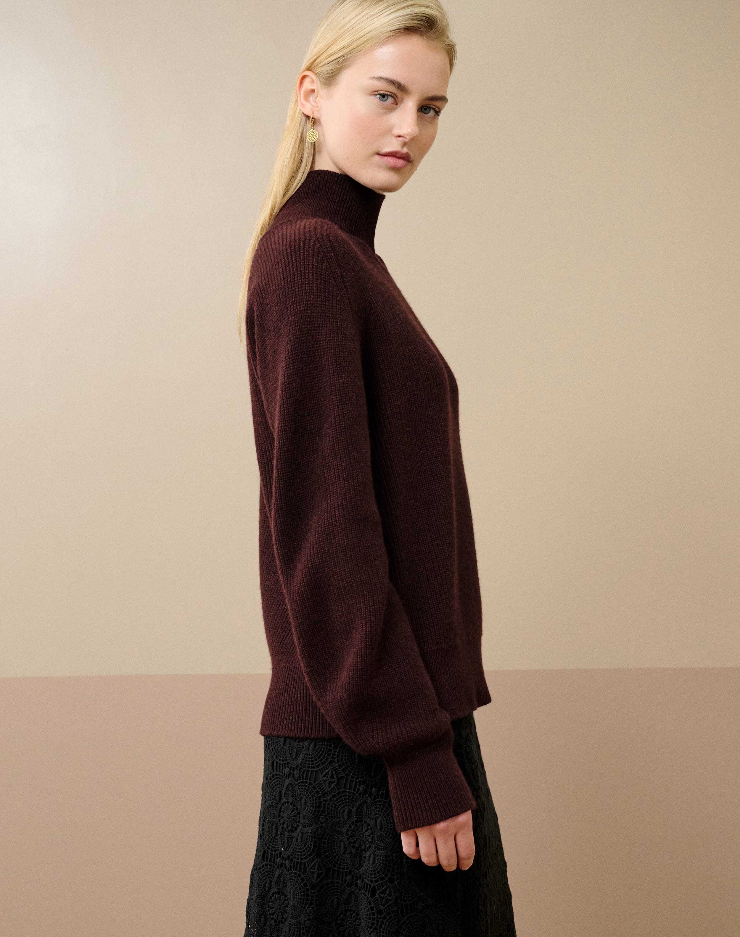 Cashmere Ribbed Week End Polo Neck