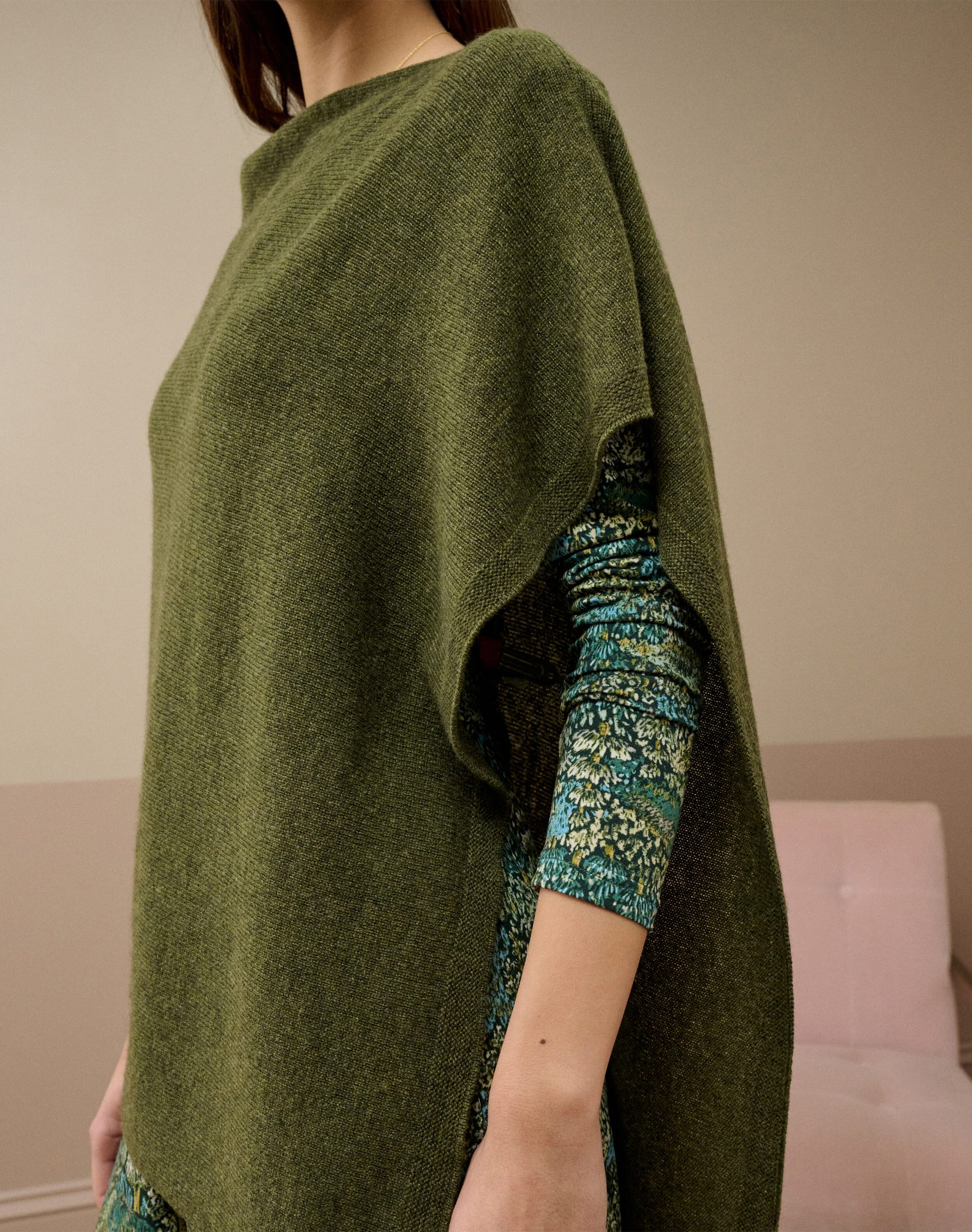 Cashmere Gauzy Knit Poncho