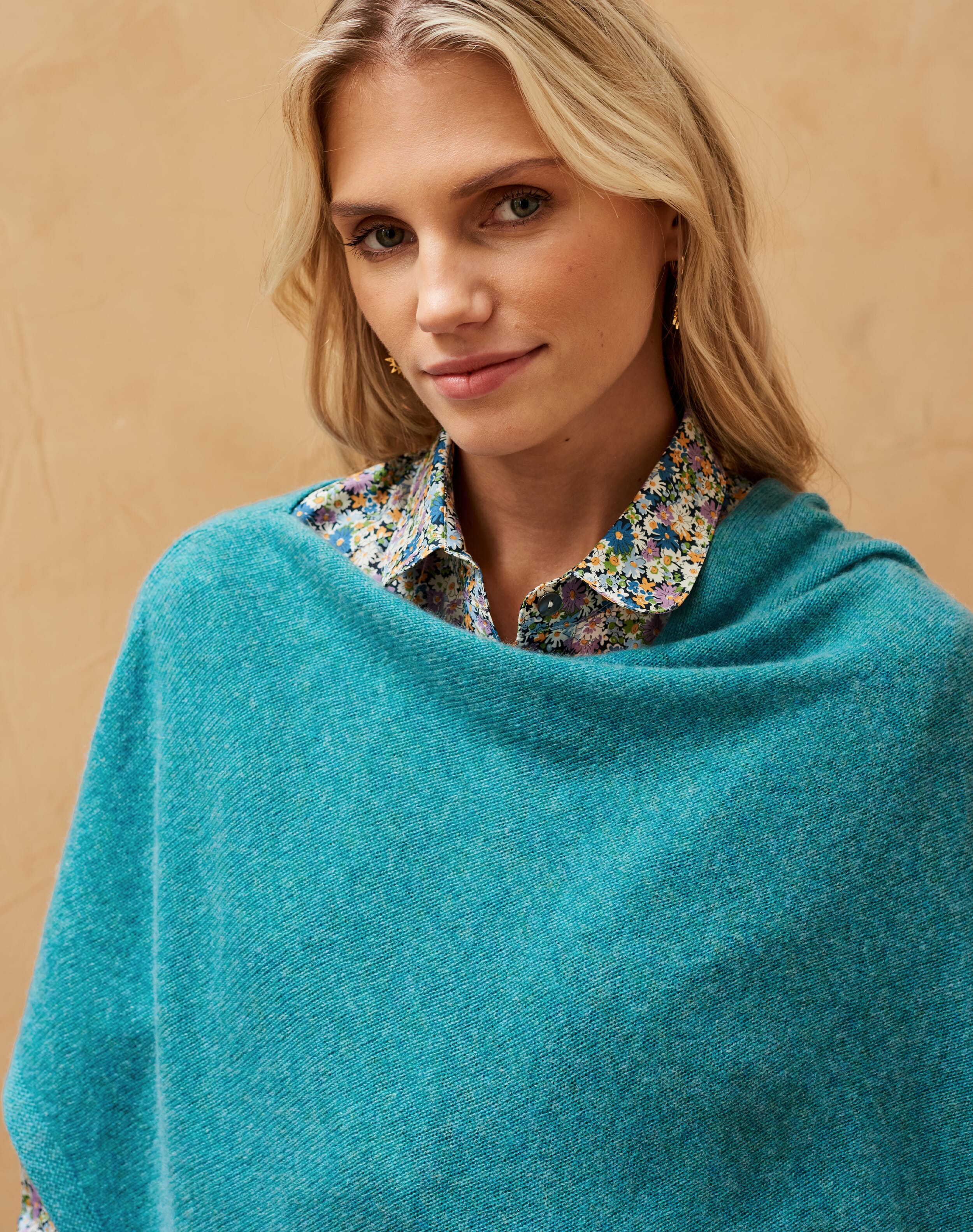 Cashmere Gauzy Knit Poncho