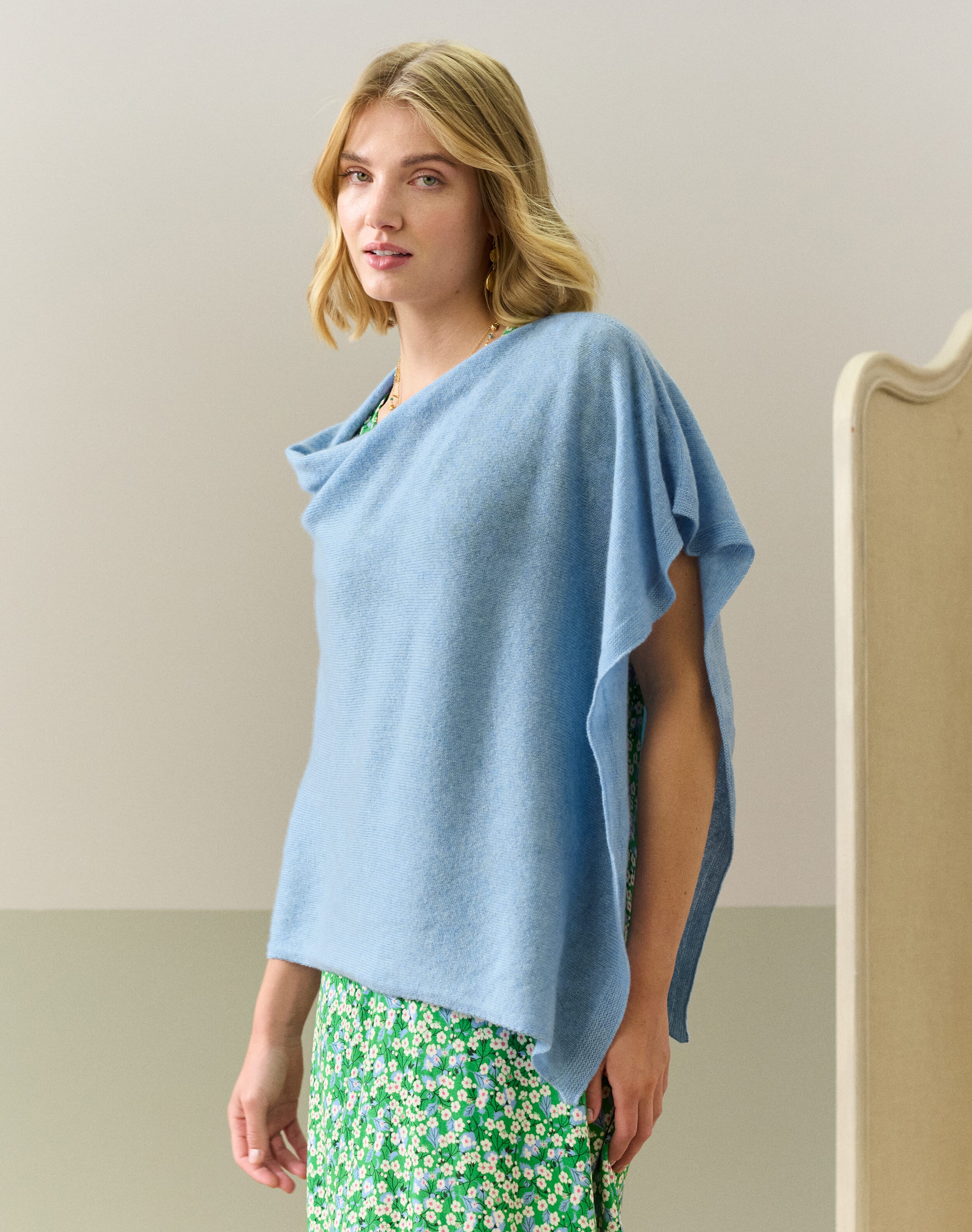 Cashmere Gauzy Knit Poncho