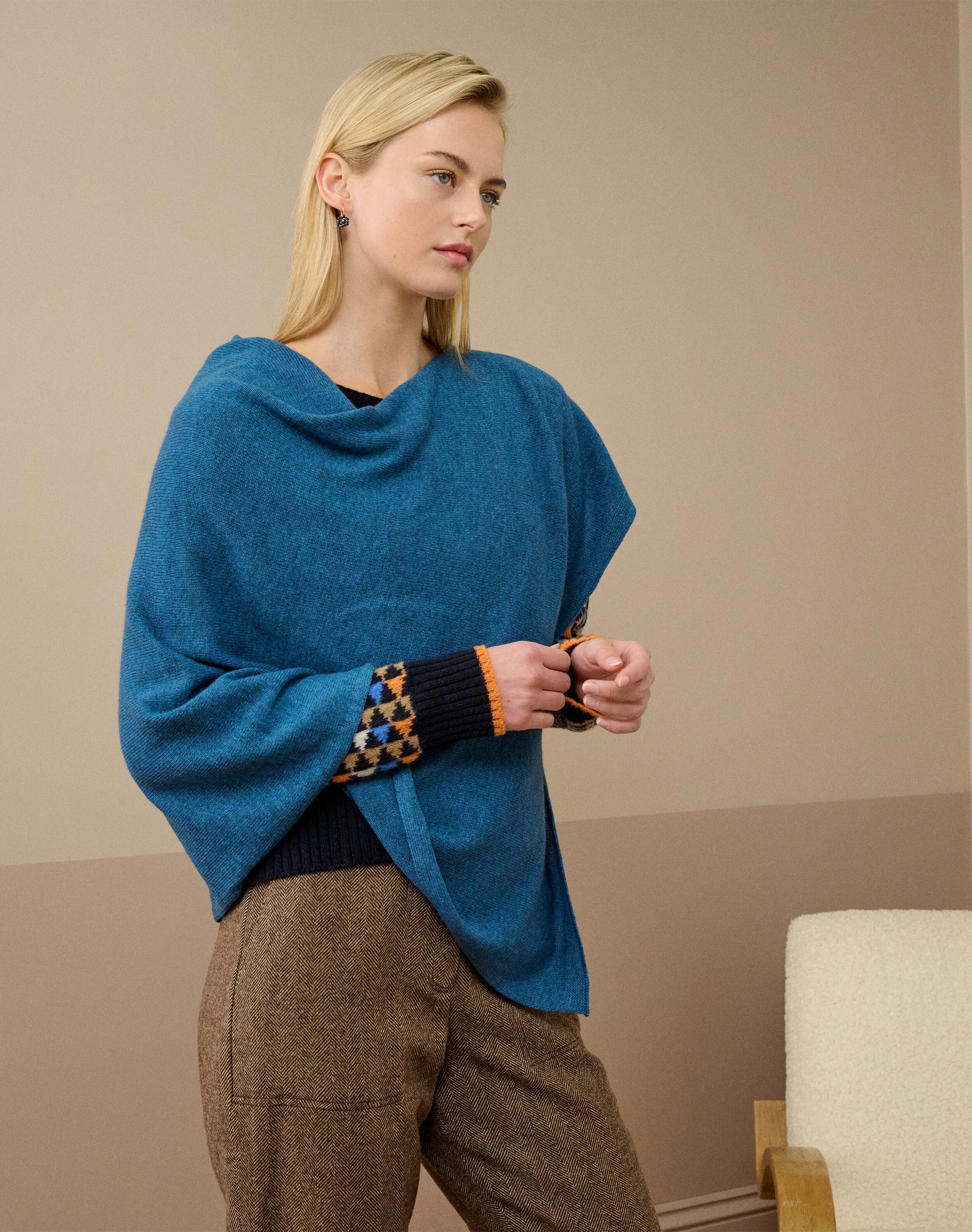 Cashmere Gauzy Knit Poncho