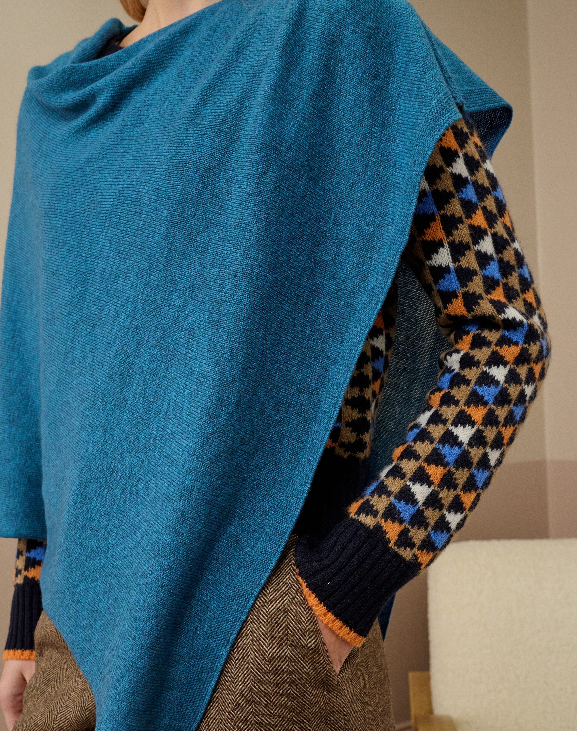 Cashmere Gauzy Knit Poncho