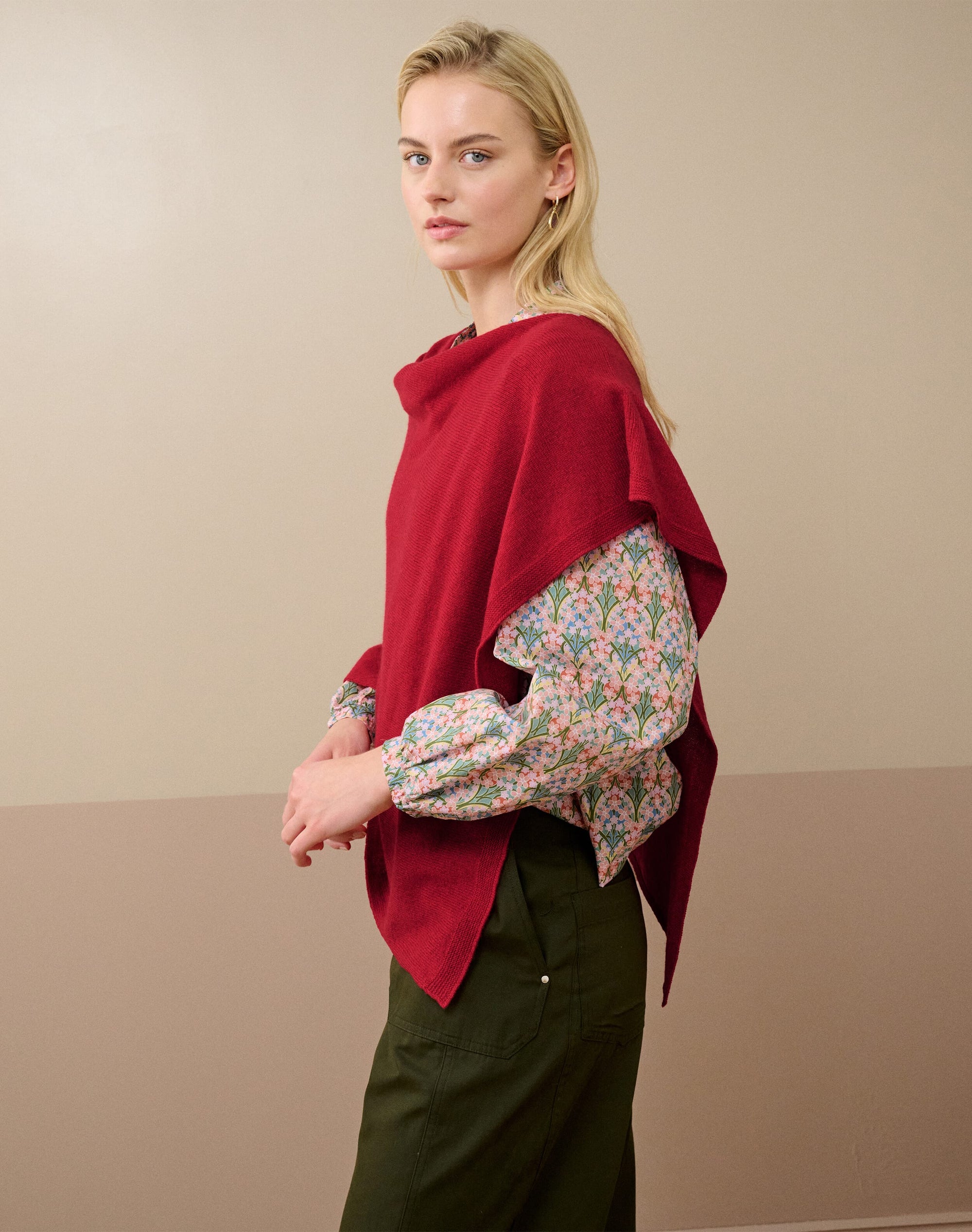 Cashmere Gauzy Knit Poncho