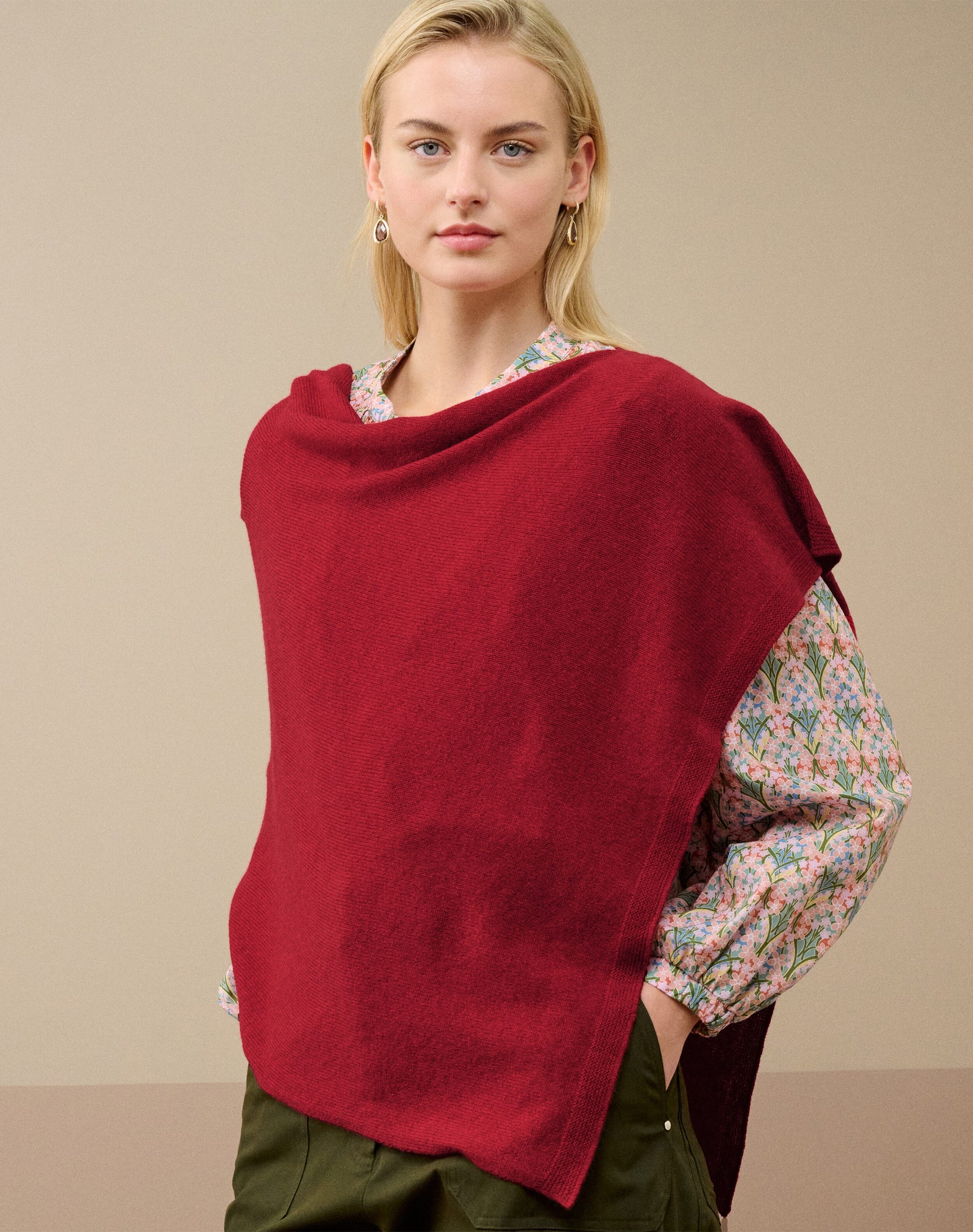Cashmere Gauzy Knit Poncho