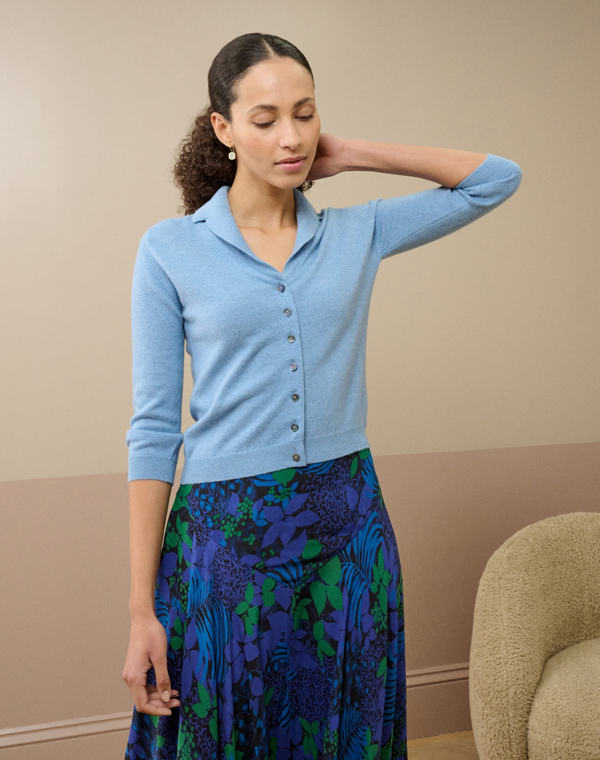 Cashmere Vintage Collar Cardigan