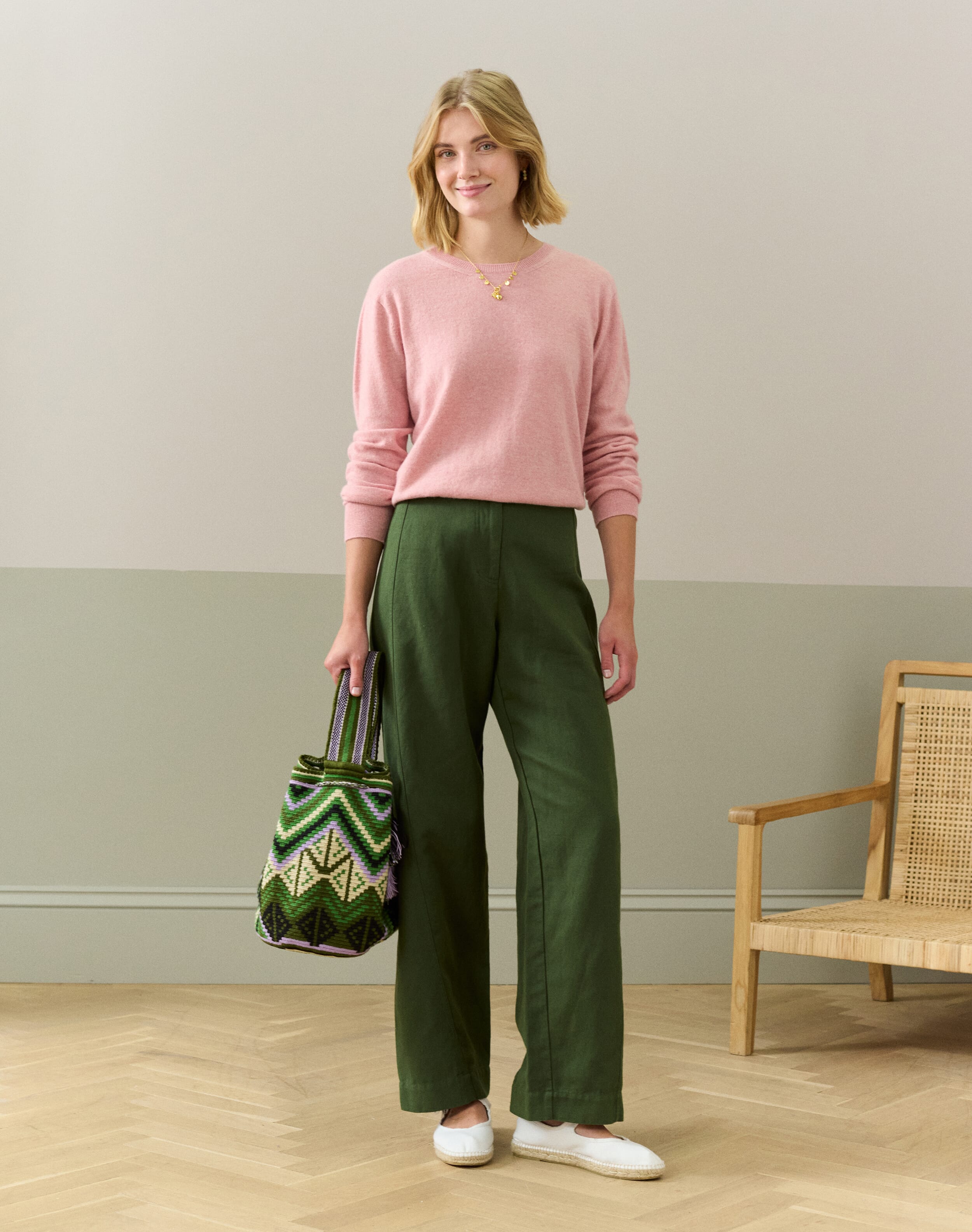 Cashmere Round Neck Jumper