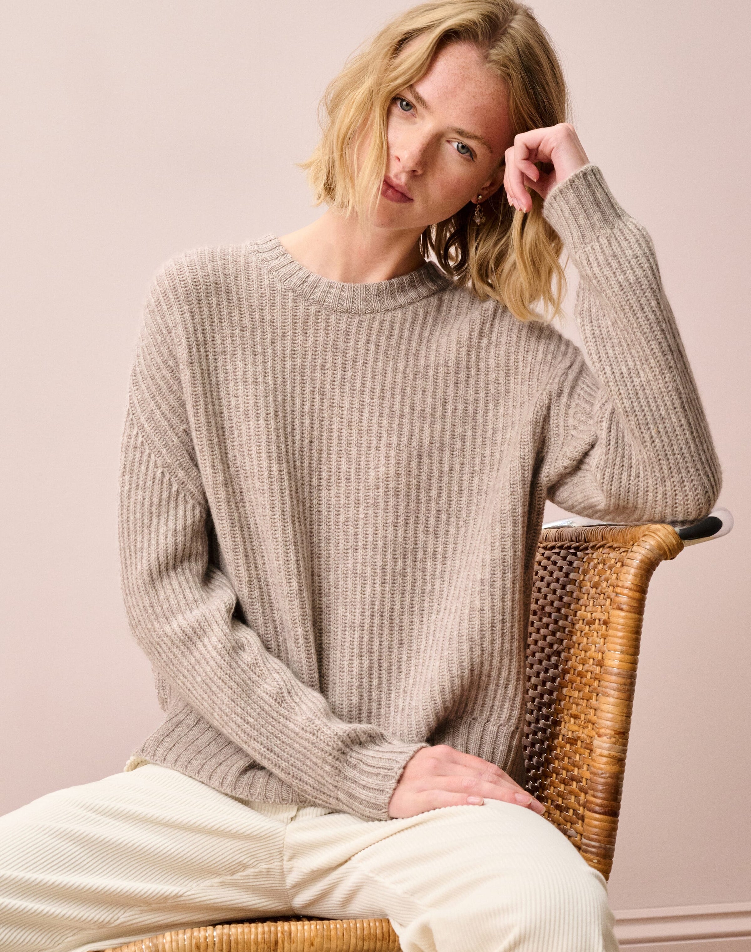 Cashmere Gauzy Ribbed Jumper
