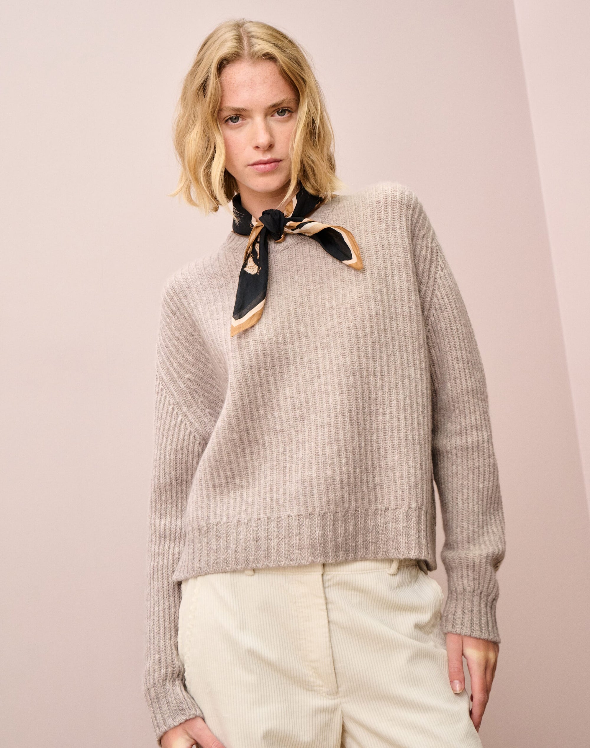Cashmere Gauzy Ribbed Jumper