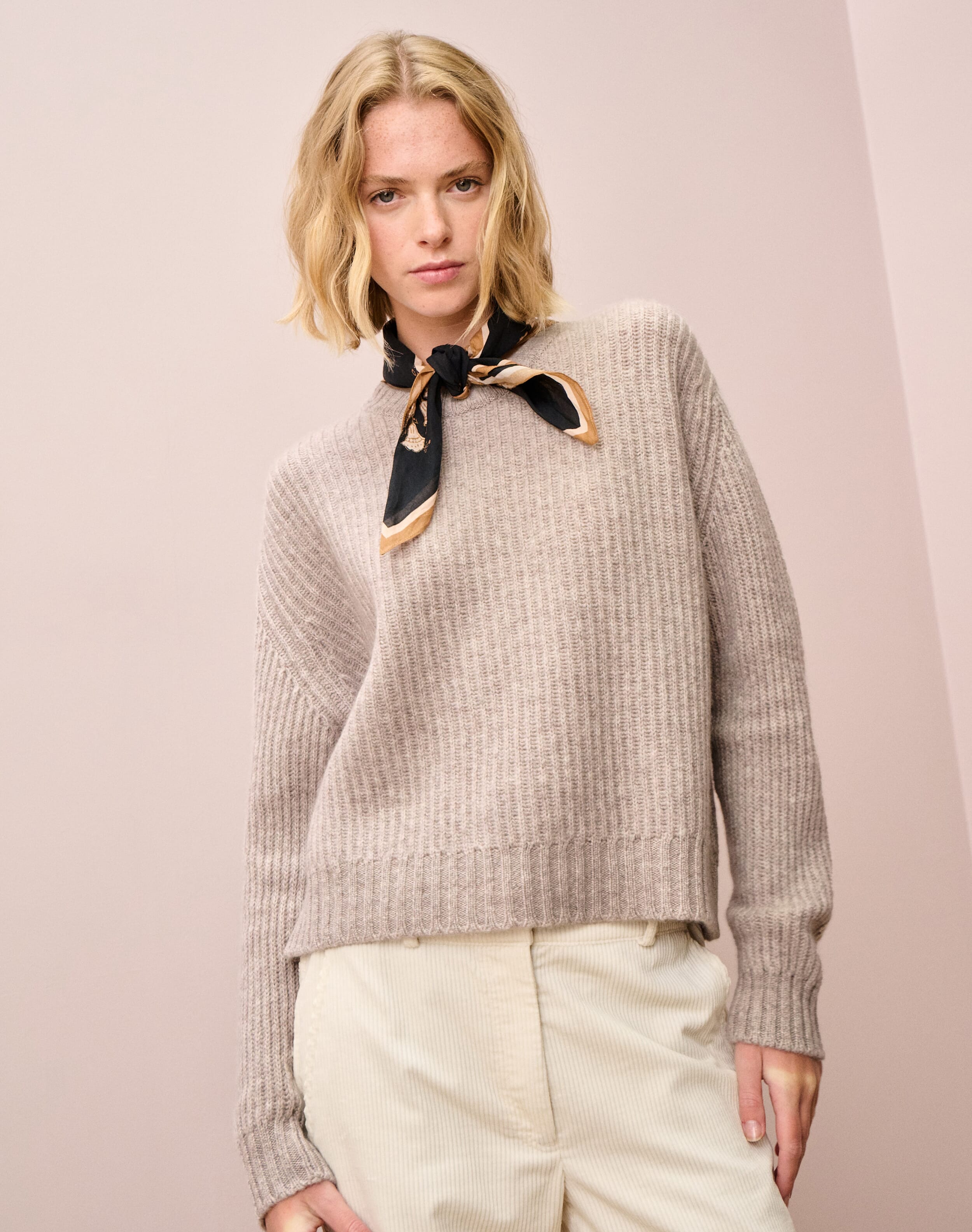 Cashmere Gauzy Ribbed Jumper
